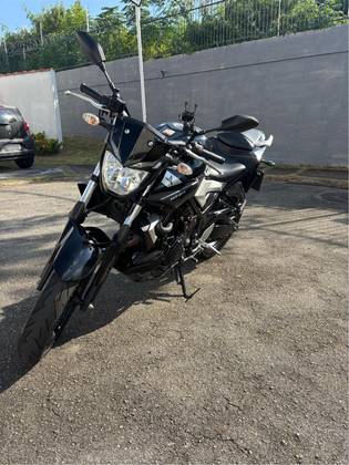 YAMAHA MT-03 ABS YAMAHA MT-03 ABS